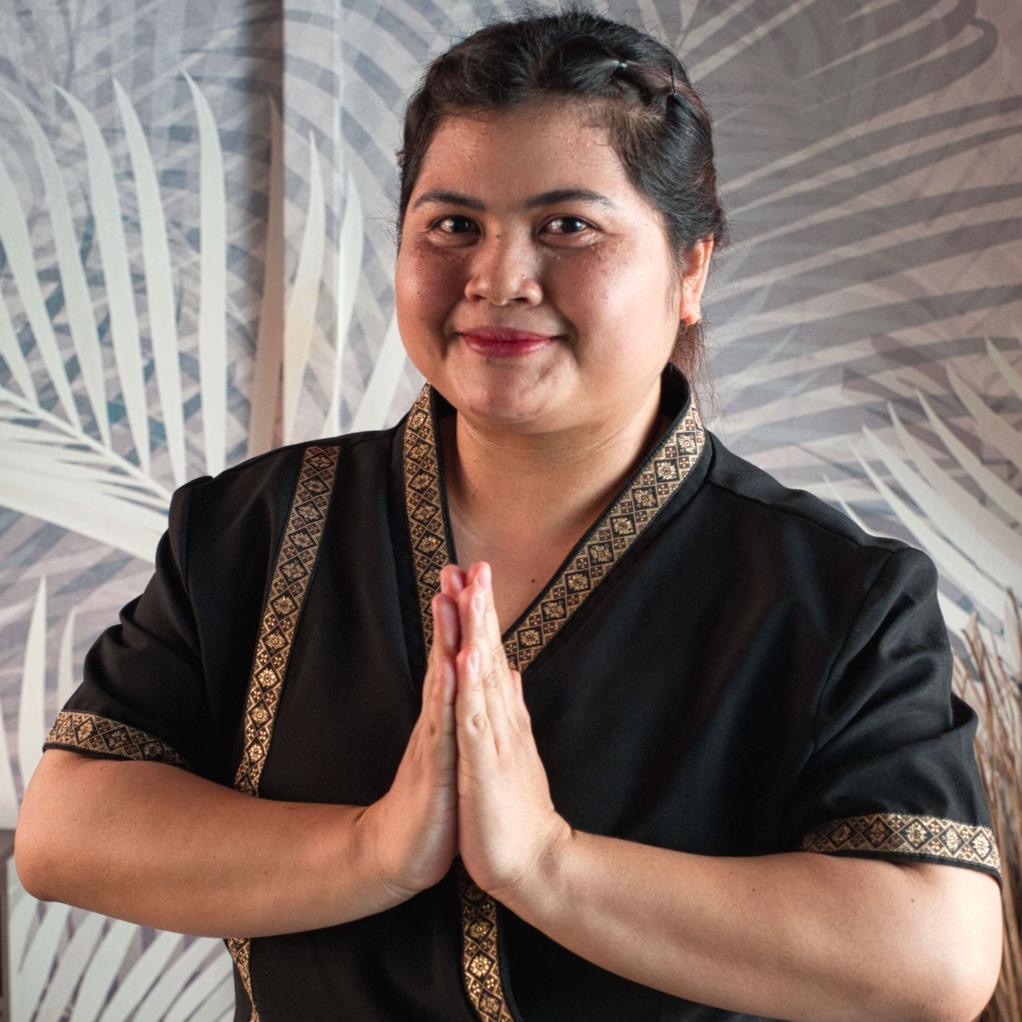 Ayu — masażystka Bali & Thai Massage