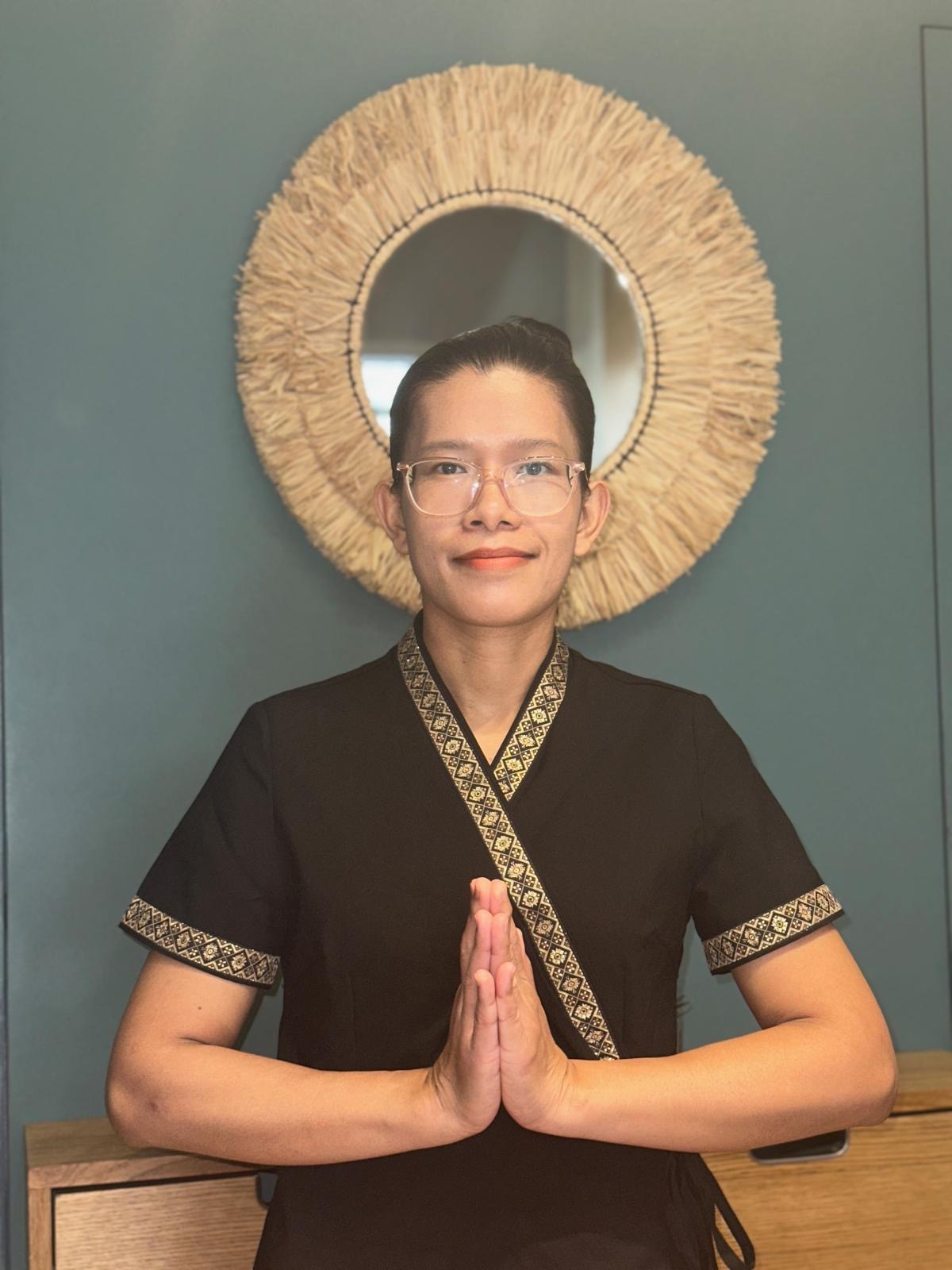 Thanida — masażystka Bali & Thai Massage